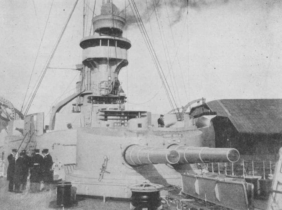 WNGER_827-40_skc95_Scharnhorst_bow_pic.jpg